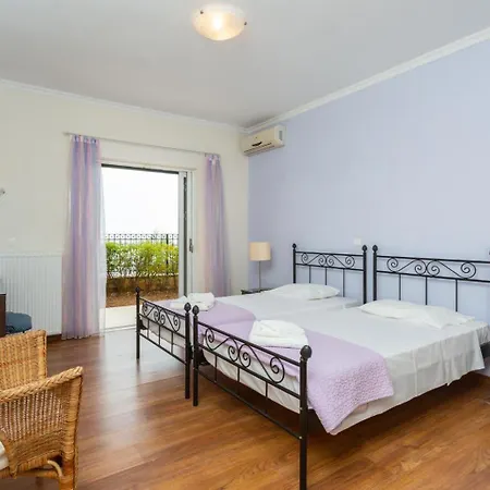 Georgios * Nisaki (Corfu)